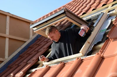 Pose de fenêtres de toit Velux à Chameyrat